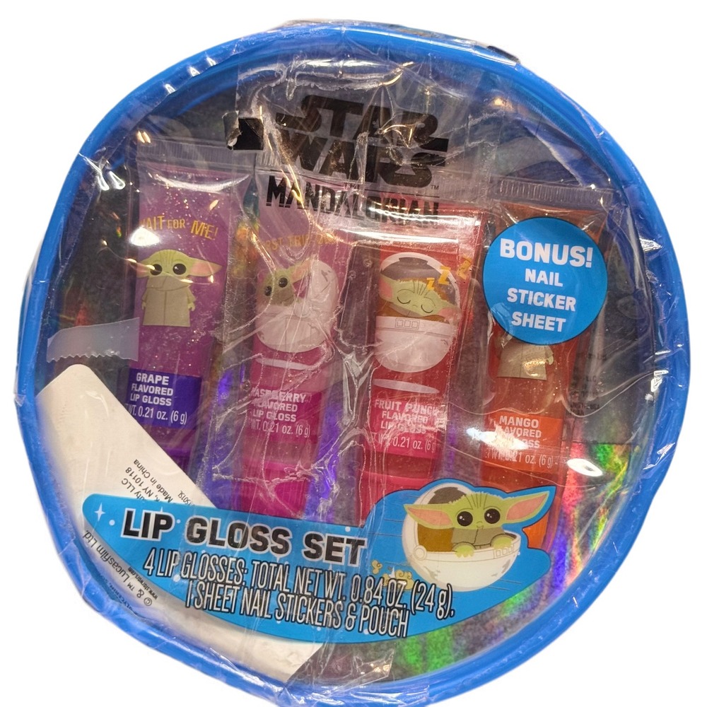 Star Wars The Mandalorian Baby Yoda Lip‎ Gloss Set 4 Flavored Lip Glosses SEALED